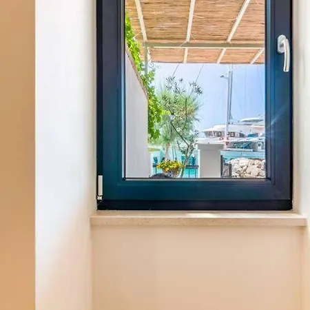 Beach Apartment 예세니체